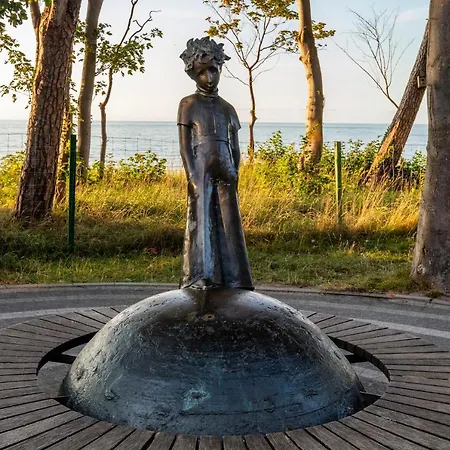 7m Z Basenem W Jednym Budynku Rewal, Free Private Parking, Park Rozrywki Hossoland 30 Minut * Rewal