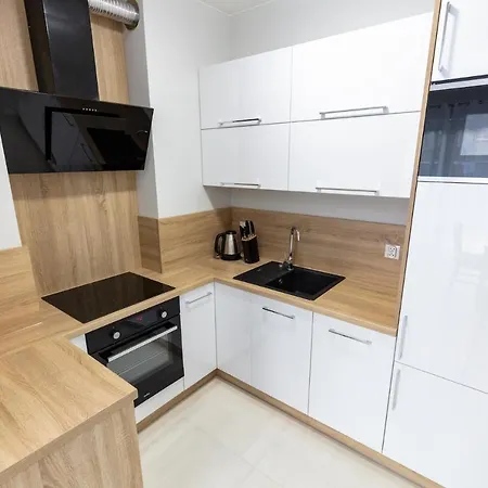 7m Z Basenem W Jednym Budynku Rewal, Free Private Parking, Park Rozrywki Hossoland 30 Minut Rewal