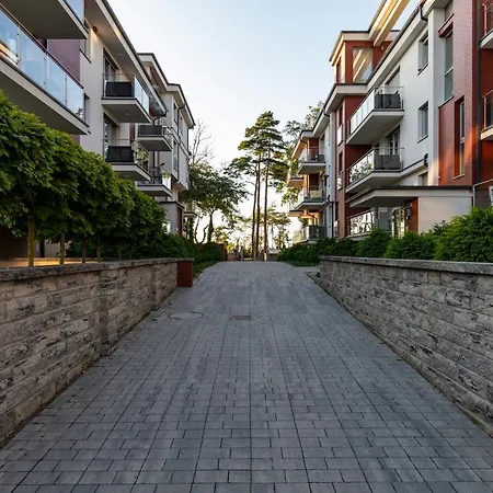 Apartment 7m Z Basenem W Jednym Budynku Rewal, Free Private Parking, Park Rozrywki Hossoland 30 Minut